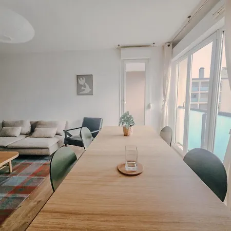 Stopover In - 3 Bedroom - Balcony Апартаменты Реймс