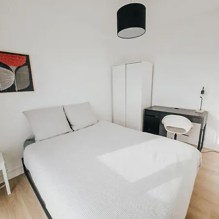 Stopover In - 3 Bedroom - Balcony Apartment Reims