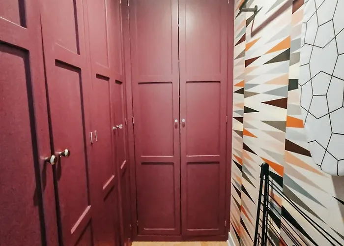 Stopover In - 3 Bedroom - Balcony *